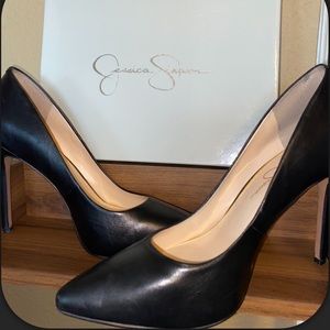 Jessica Simpson - Size 10 Black Stiletto Heels